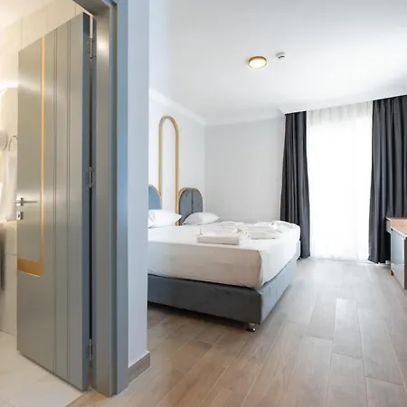 Gurses Life 4* 阿拉尼亚