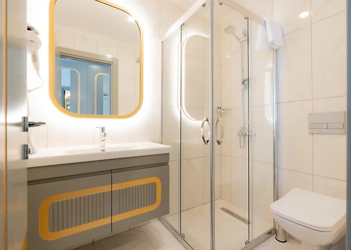 Gurses Life ألانيا