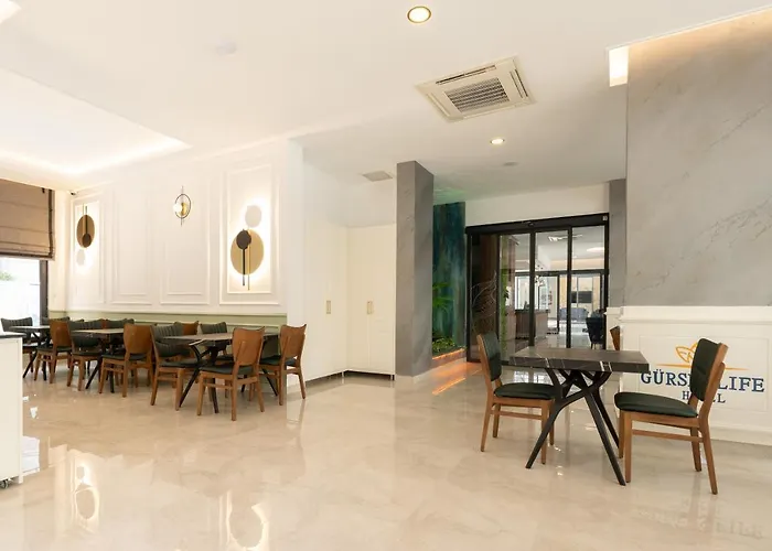 Gurses Life Aparthotel 4*